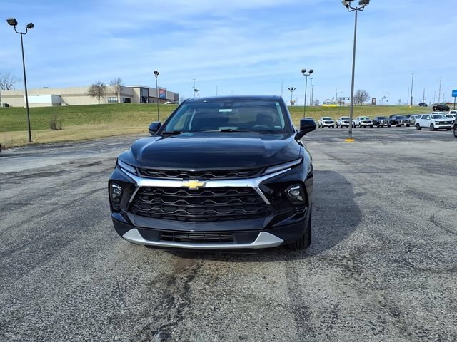 Used 2025 Chevrolet Blazer LT FWD image 42