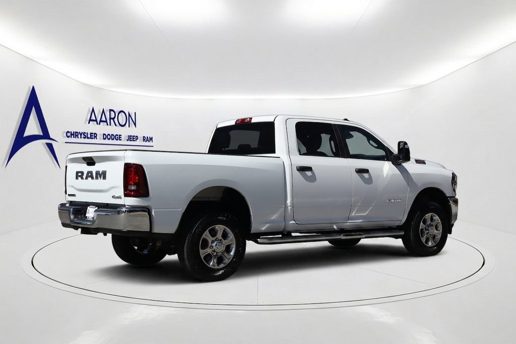 Used 2025 RAM 2500 Big Horn AWD/4WD image 4