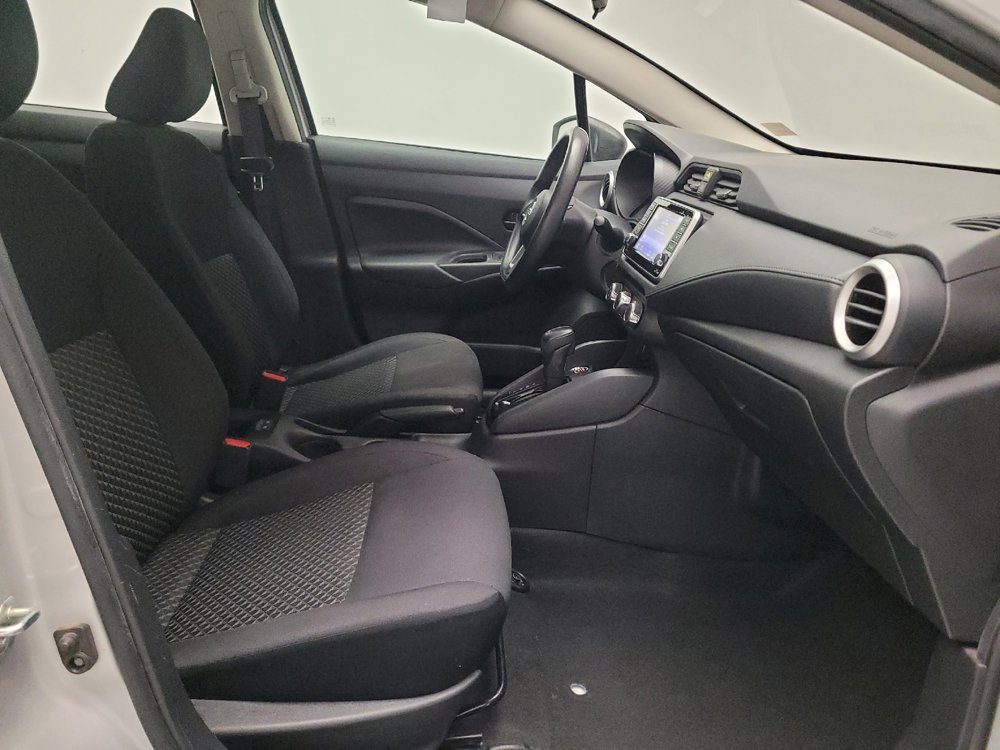 Used 2021 Nissan Versa S FWD image 21