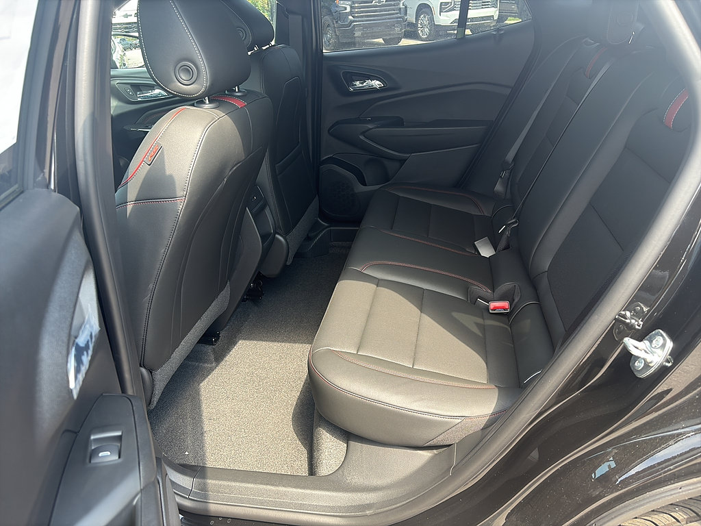 New 2026 Chevrolet Trax RS w/ Driver Confidence Package FWD image 11
