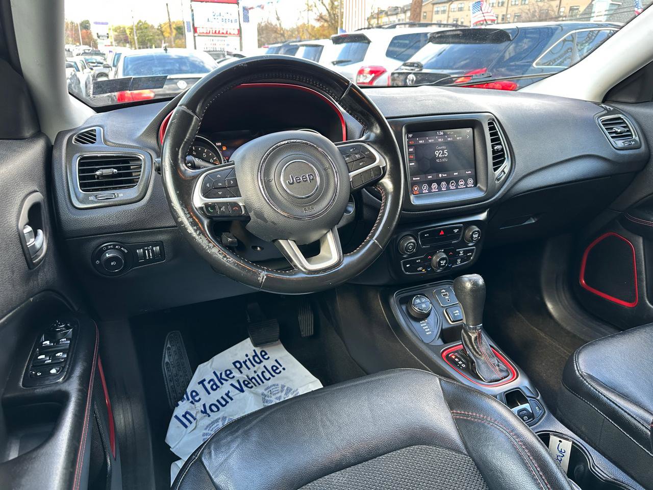 Used 2018 Jeep Compass Trailhawk AWD/4WD image 14