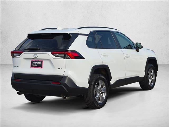 Used 2024 Toyota RAV4 XLE FWD image 5
