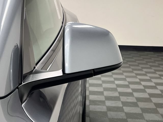 Used 2025 Tesla Model Y Long Range AWD/4WD image 22