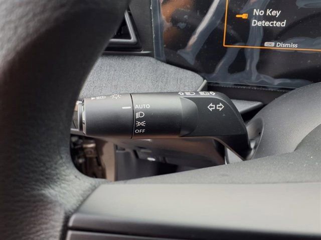 New 2025 Nissan Kicks SV w/ SV Premium Package image 21