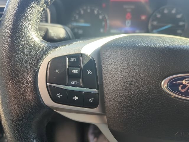 Used 2021 Ford Explorer XLT w/ Equipment Group 202A image 38