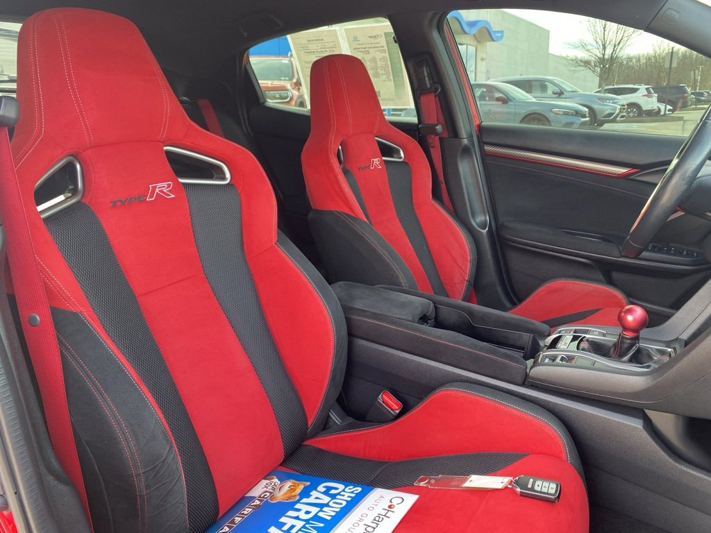 Used 2019 Honda Civic Type R image 11