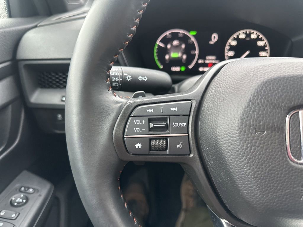 Used 2024 Honda CR-V Sport image 17