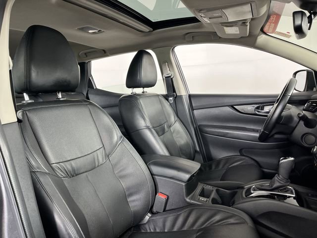 Certified 2021 Nissan Rogue Sport SL w/ Premium Package AWD/4WD image 25