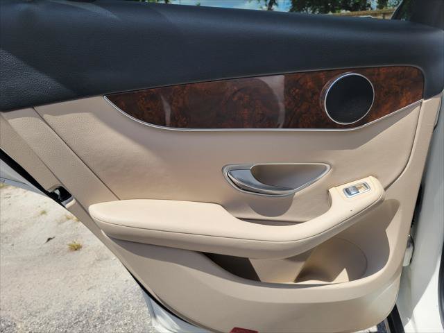 Used 2018 Mercedes-Benz GLC 300 image 17