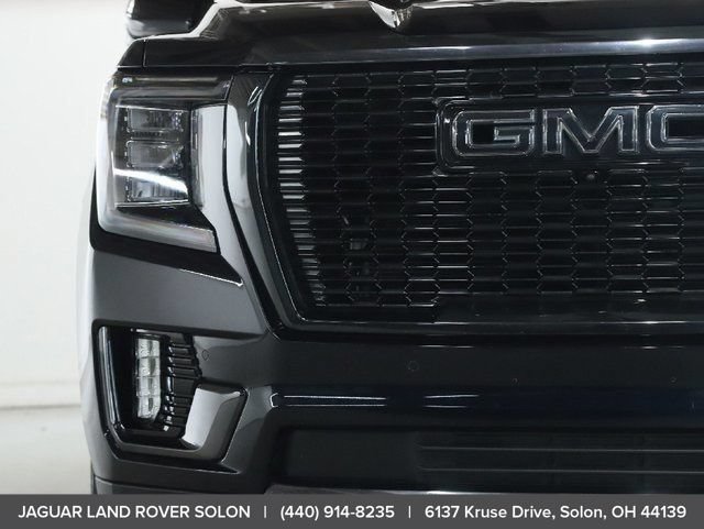 Used 2023 GMC Yukon XL Denali Ultimate AWD/4WD image 47