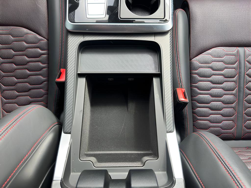 Certified 2025 Audi RS Q8 performance image 59