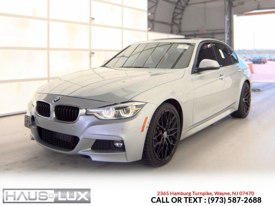 Used 2017 BMW 340i xDrive Sedan w/ Premium Package Enhanced AWD/4WD image 3