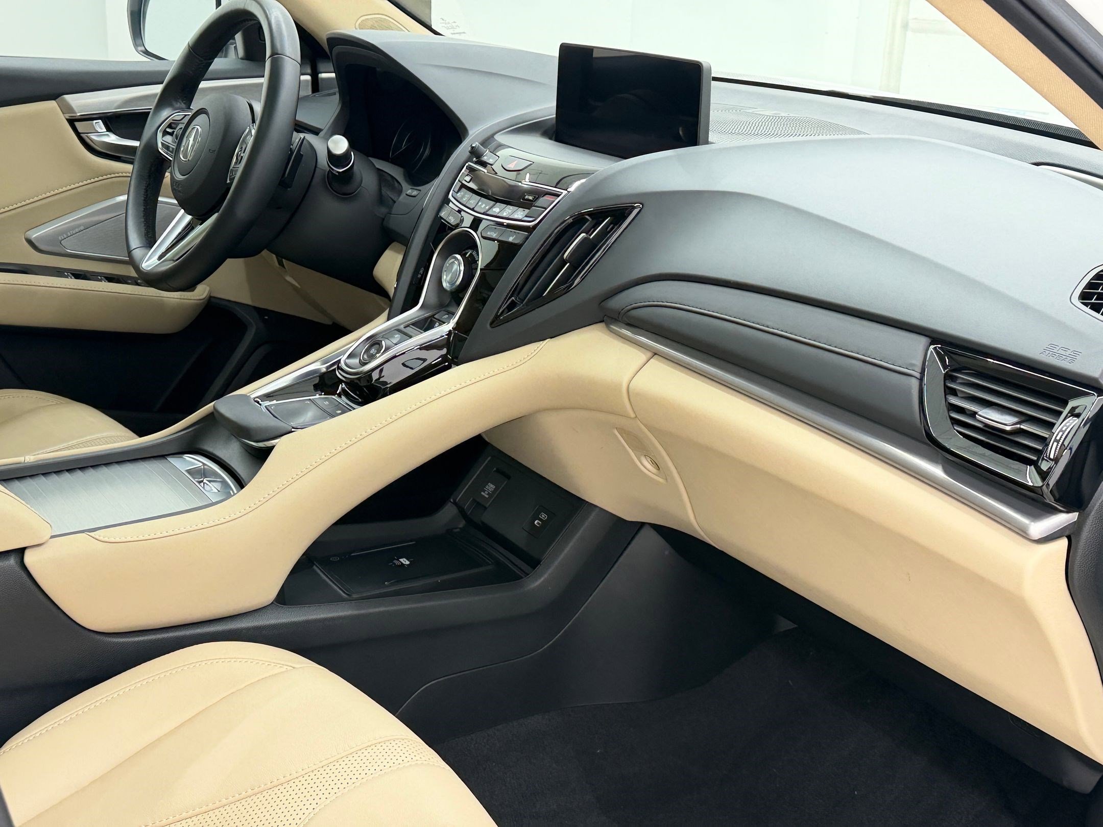 Used 2024 Acura RDX SH-AWD w/ Technology Package image 34