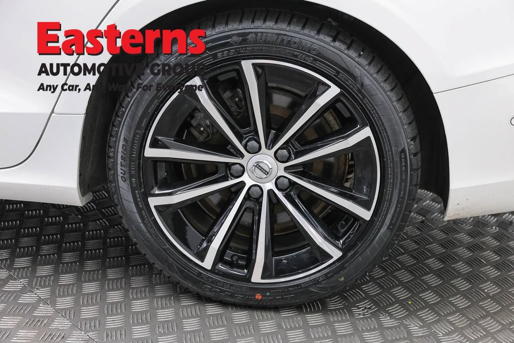 Used 2023 Volvo S60 T8 Plus AWD/4WD image 33