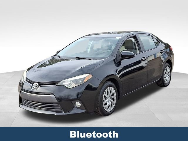 Used 2015 Toyota Corolla LE image 4