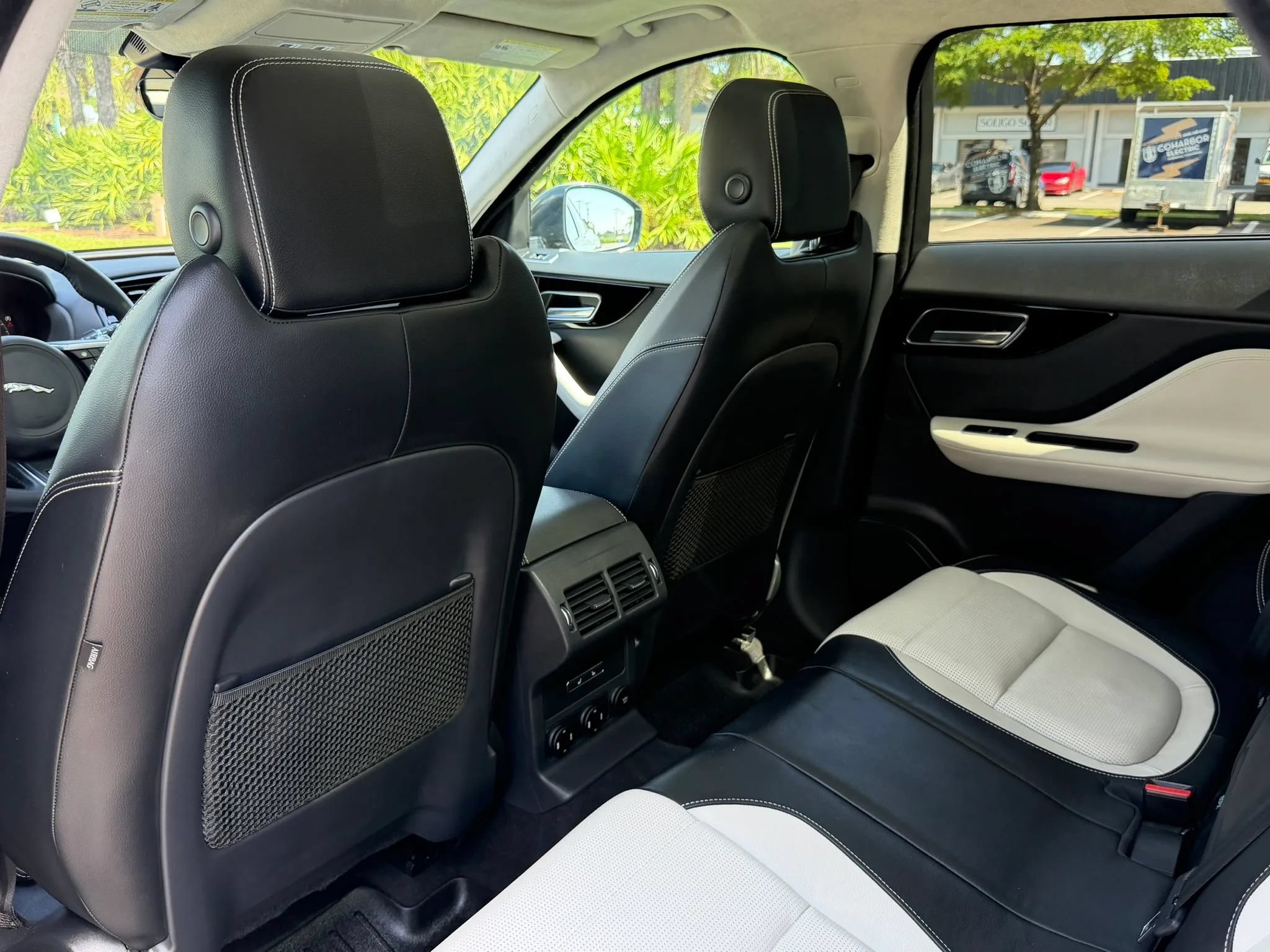 Used 2020 Jaguar F-PACE R-Sport AWD/4WD image 22