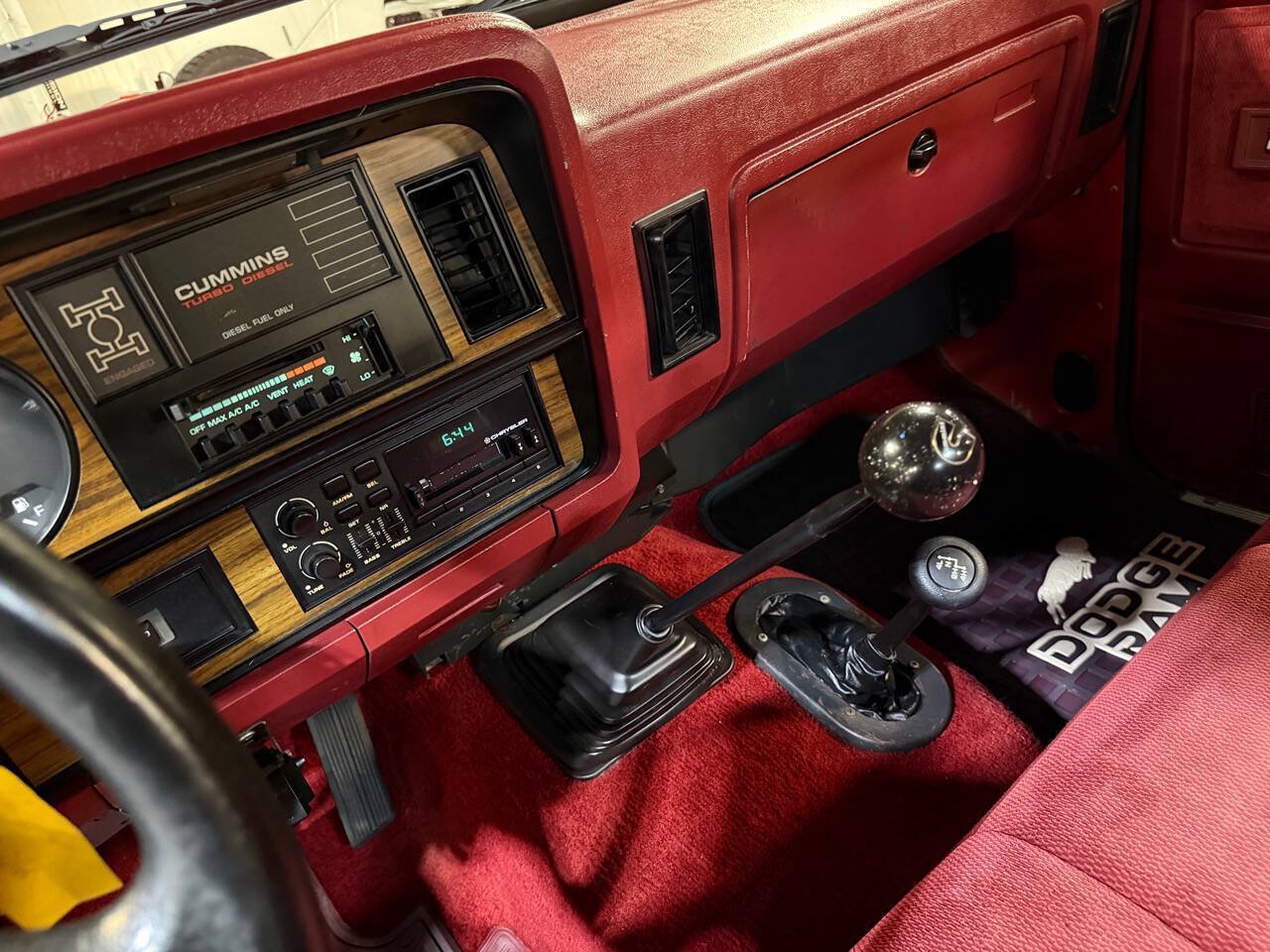 Used 1992 Dodge D/W Truck 250 AWD/4WD image 10