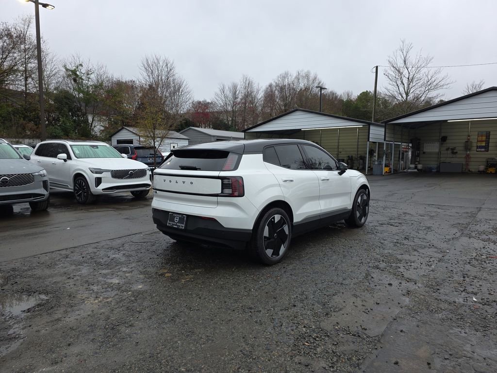 New 2025 Volvo EX30 Plus w/ Protection Package Premier image 13