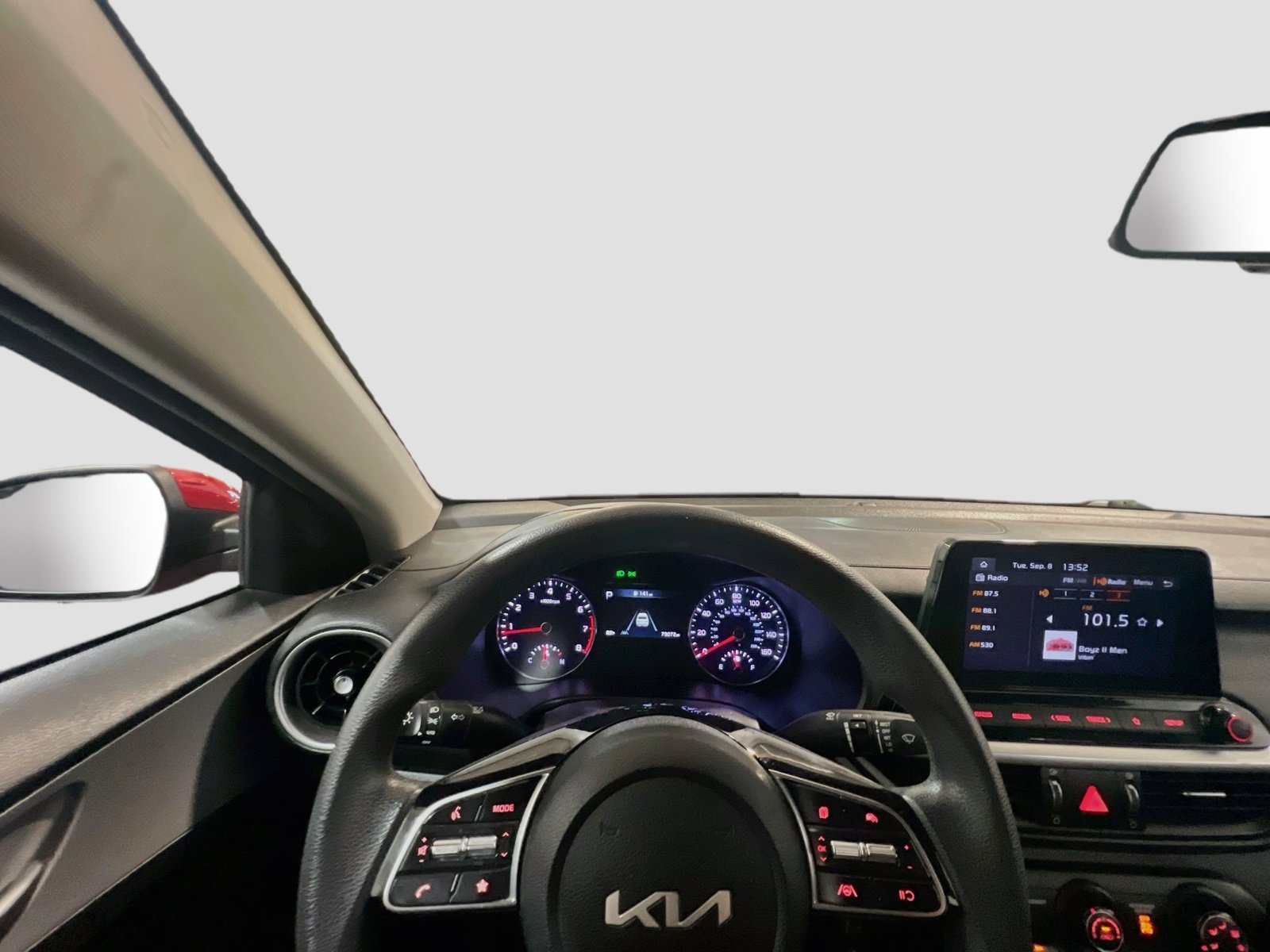 Used 2022 Kia Forte LXS FWD image 7