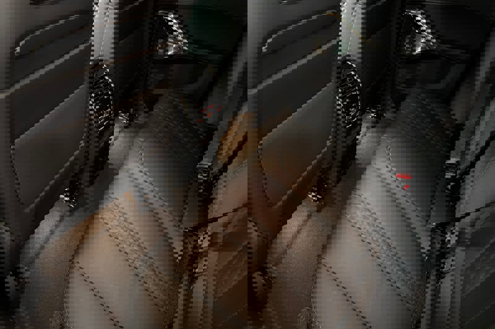 Used 2024 BMW X6 M60i image 4