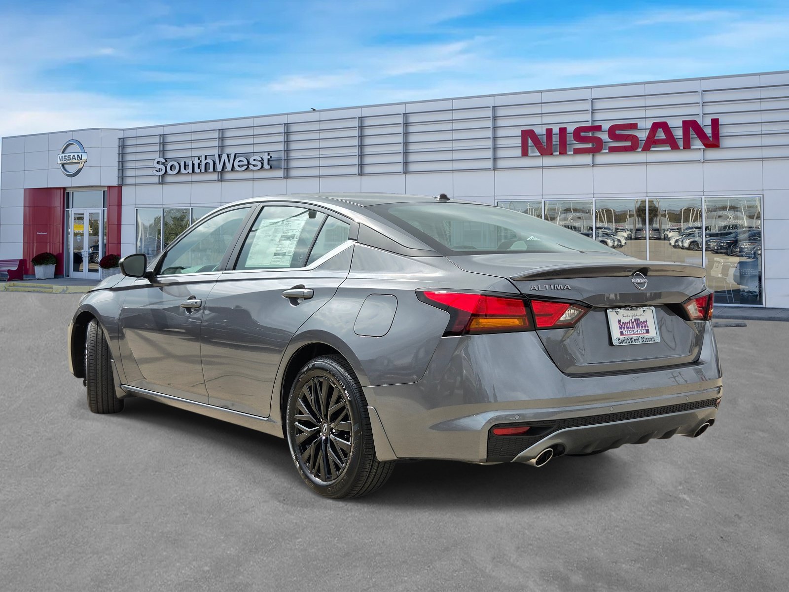 New 2026 Nissan Altima 2.5 SV FWD image 7