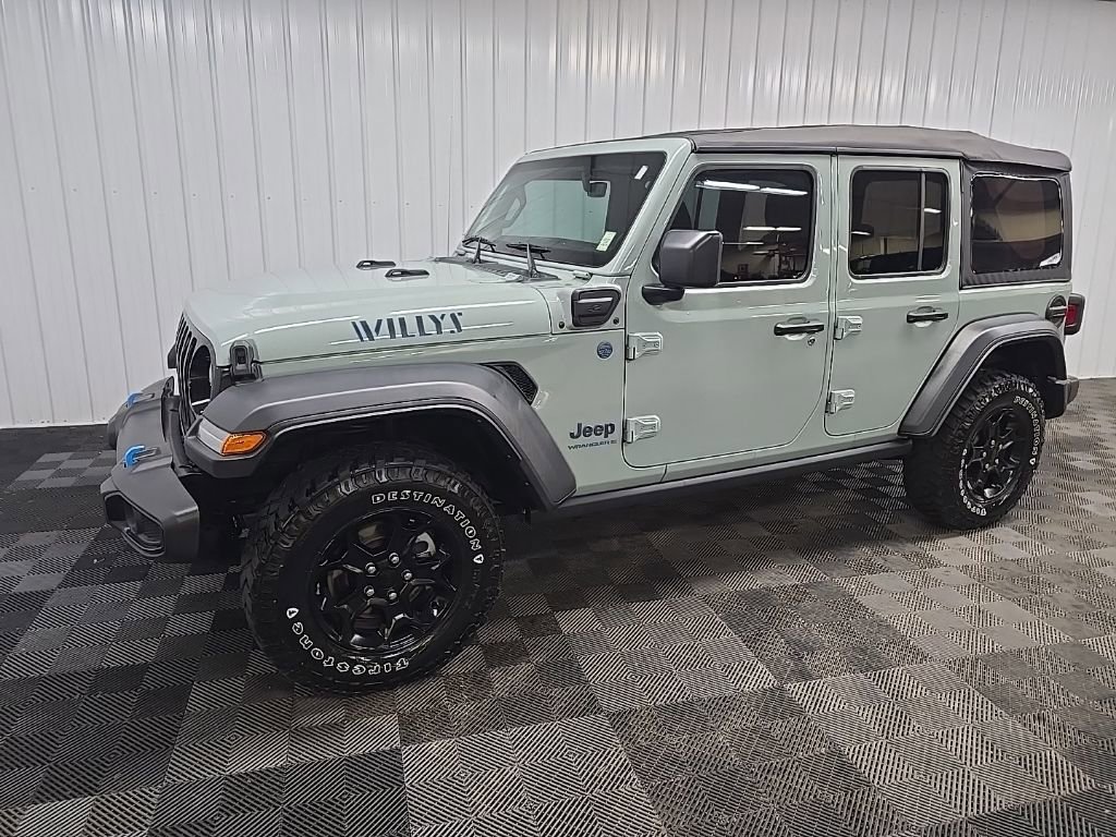 Used 2023 Jeep Wrangler Unlimited w/ 8.4" Radio Group image 6