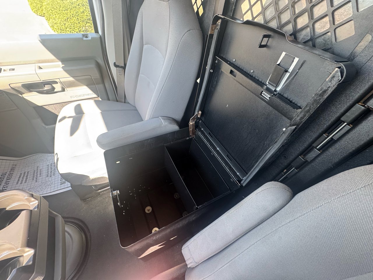 Used 2013 Ford E-250 and Econoline 250 w/ PWR Group image 24