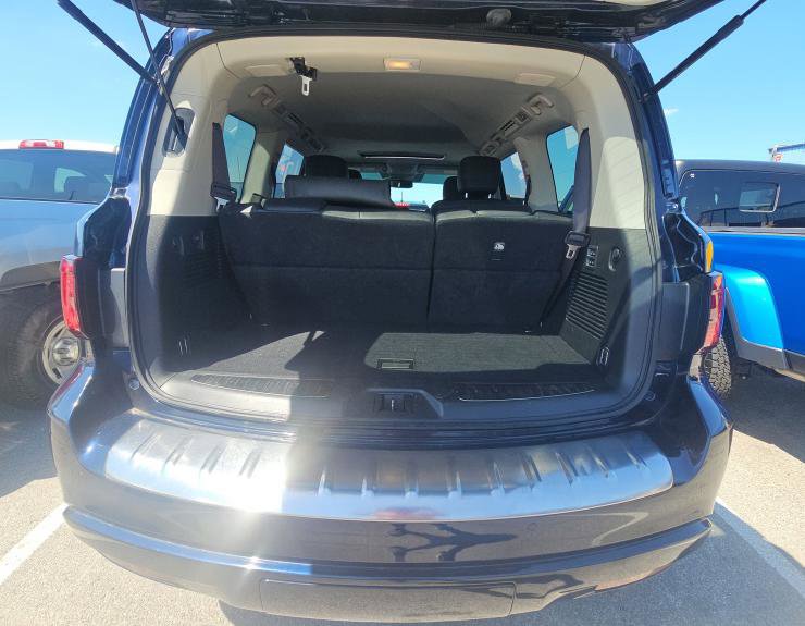 Used 2019 INFINITI QX80 Luxe w/ Proassist Package RWD image 10
