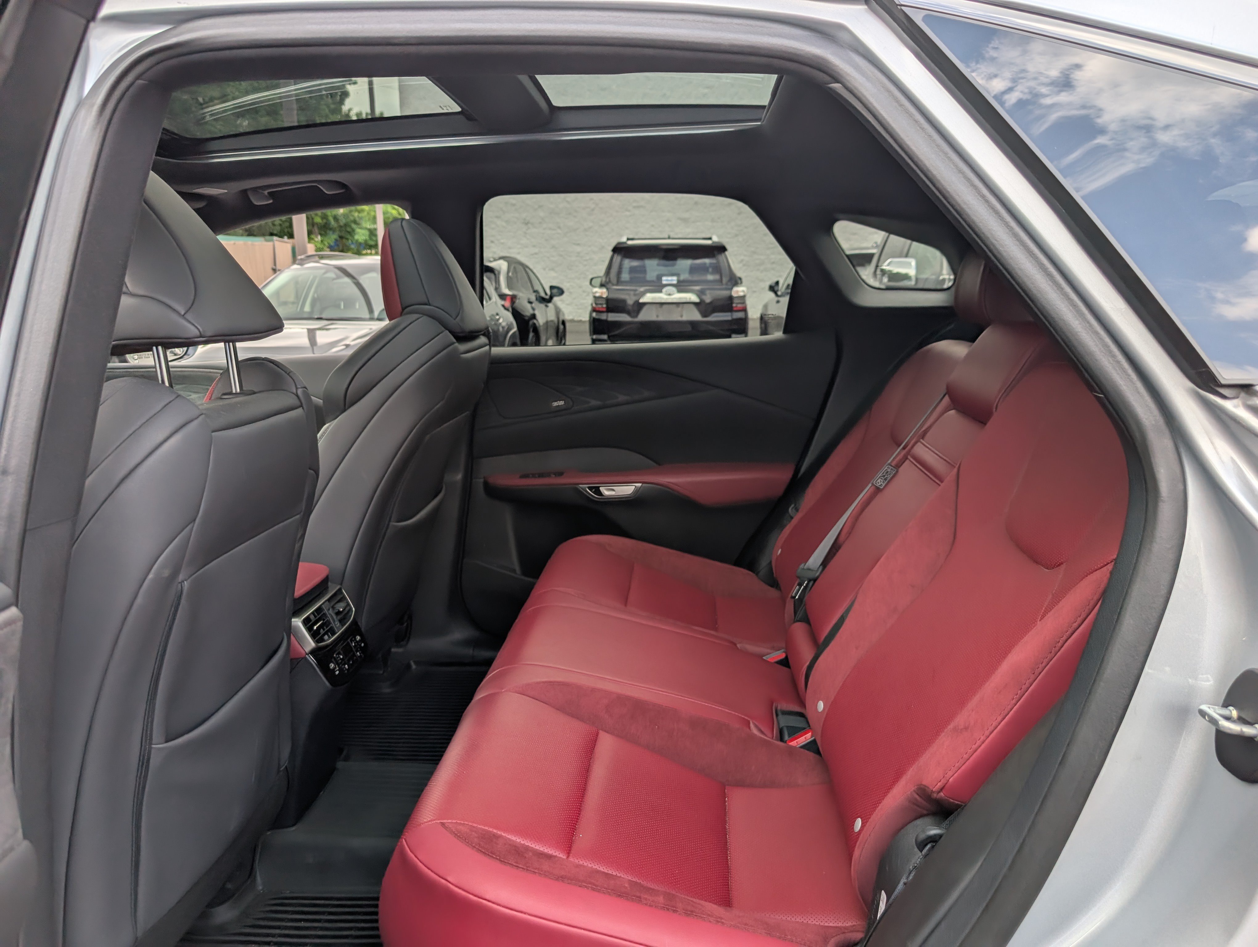 Certified 2023 Lexus RX 500h F Sport w/ Accessory Package (Z1) AWD/4WD image 16