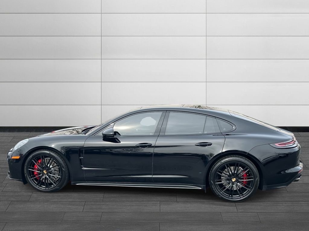 Used 2020 Porsche Panamera GTS image 2