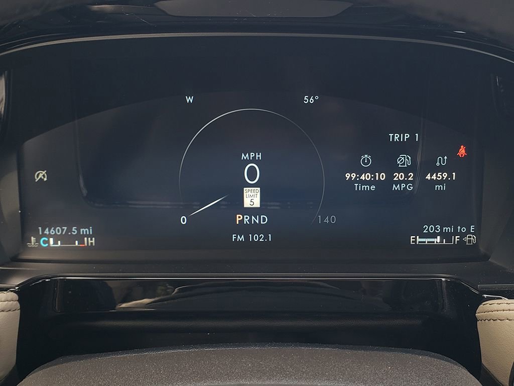 Used 2023 Lincoln Corsair AWD w/ Equipment Group 101A image 10