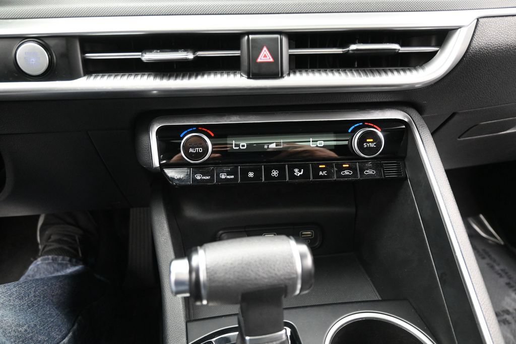 Used 2022 Kia K5 GT-Line w/ GT-Line FWD Premium Package image 16
