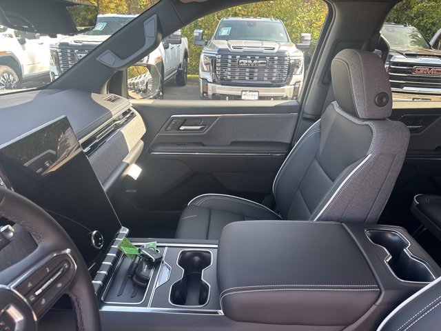 New 2026 GMC Sierra EV Elevation w/ Premium Package image 16