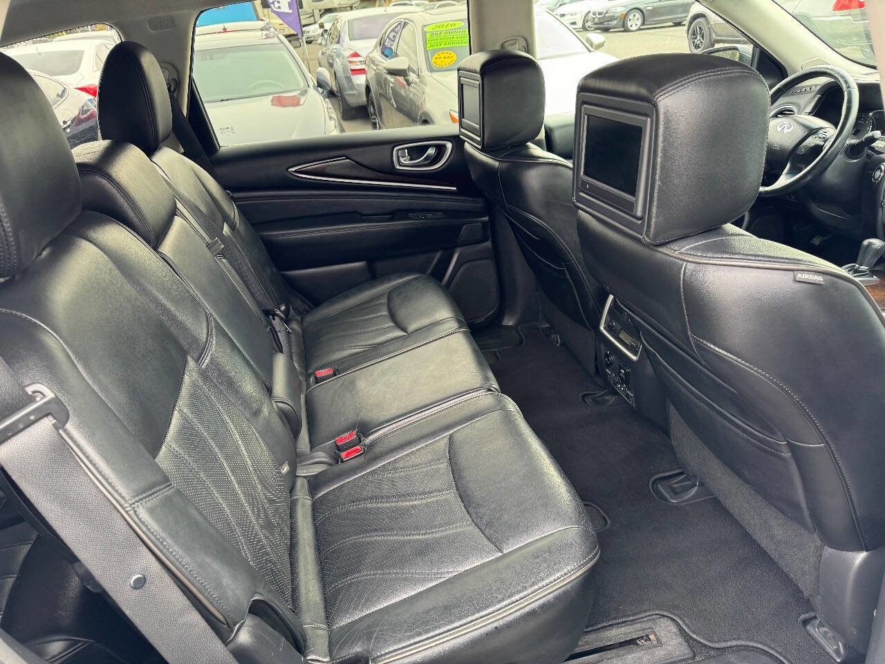 Used 2015 INFINITI QX60 AWD Hybrid w/ HEV Deluxe Touring Package image 19