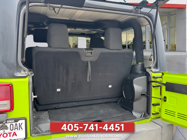 Used 2012 Jeep Wrangler Rubicon w/ PWR Convenience Group AWD/4WD image 12