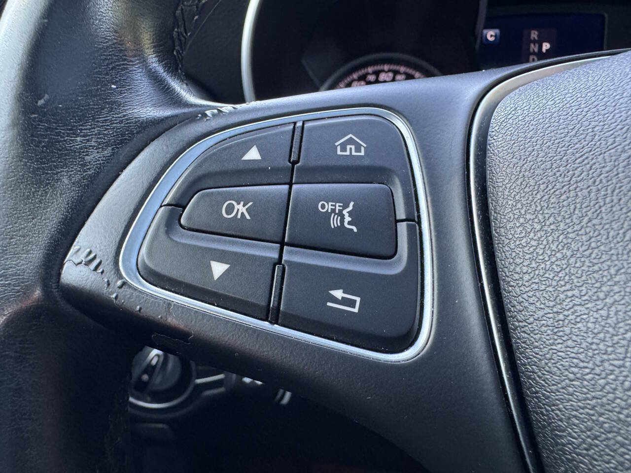 Used 2016 Mercedes-Benz GLC 300 4MATIC image 22