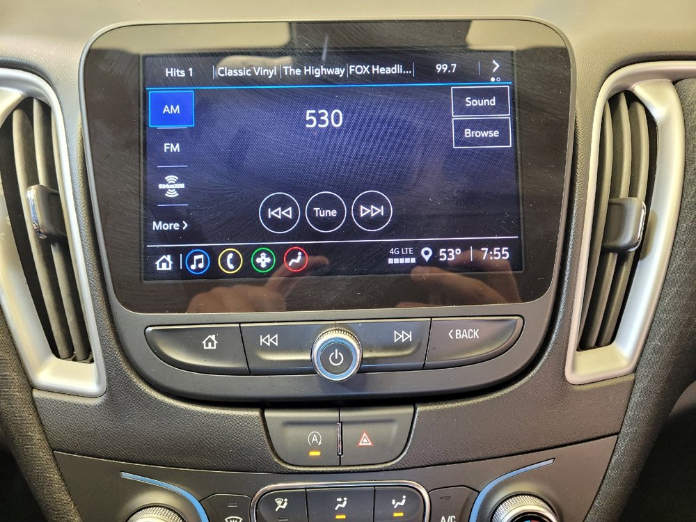 Used 2024 Chevrolet Malibu LT FWD image 25