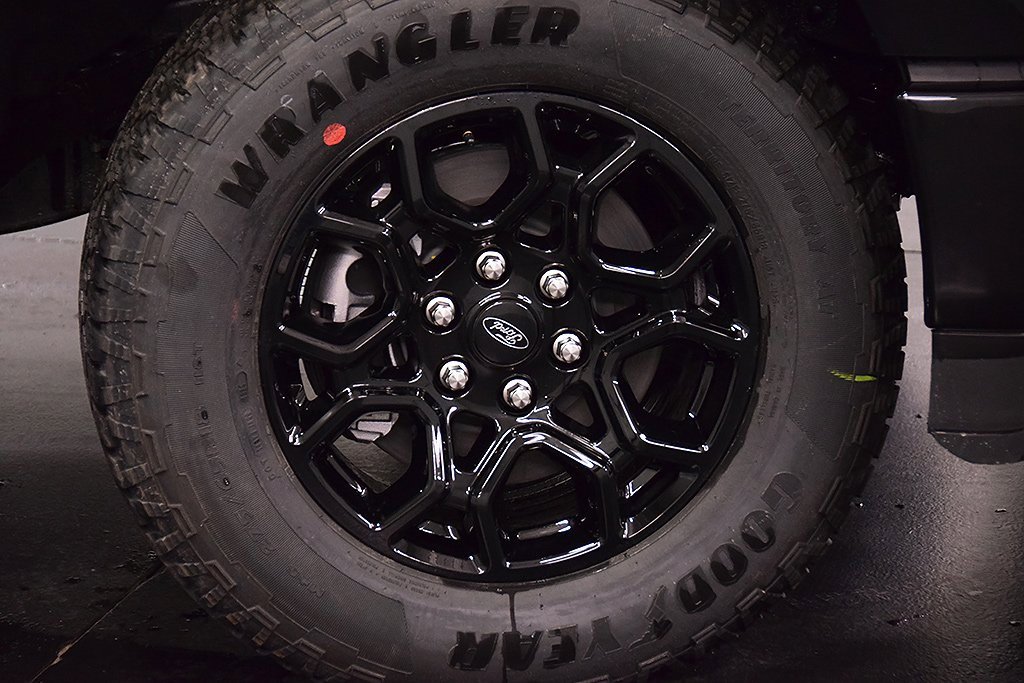 New 2026 Ford F150 XLT w/ Equipment Group 302A MID image 11