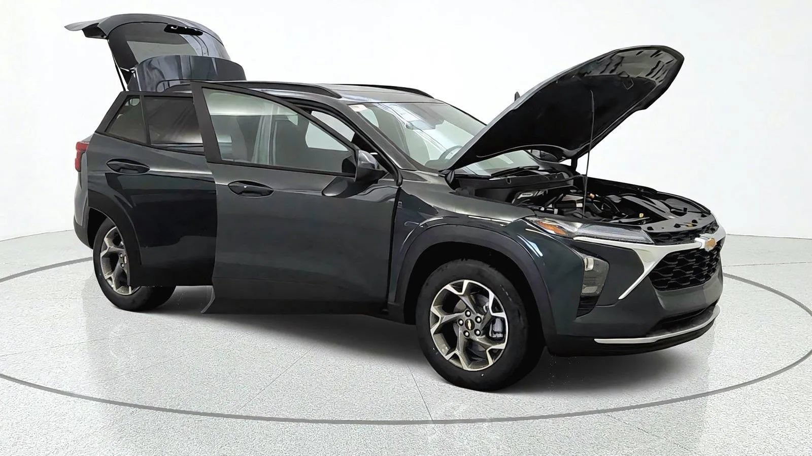 New 2026 Chevrolet Trax LT w/ Sunroof Package FWD image 11