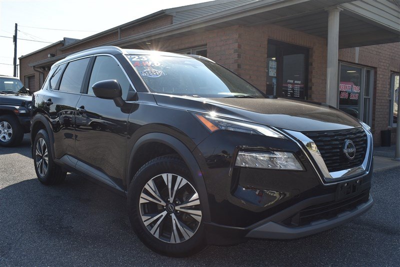 Used 2023 Nissan Rogue SV w/ SV Premium B Package
