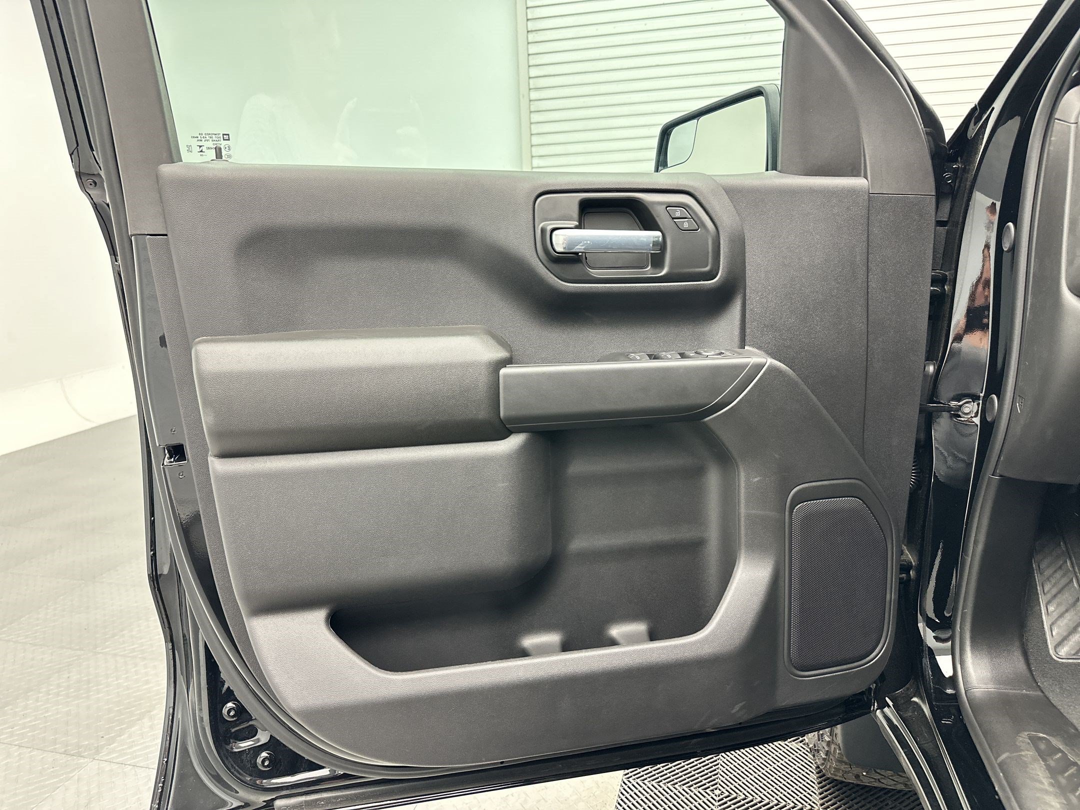 New 2026 Chevrolet Silverado 1500 Custom Trail Boss w/ LPO, Dark Essentials Package AWD/4WD image 20