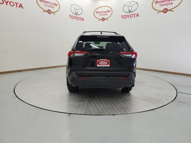 Used 2025 Toyota RAV4 XLE w/ Convenience Package FWD image 7