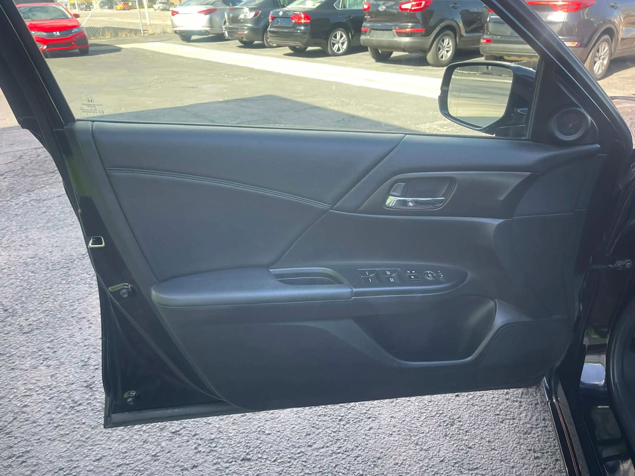 Used 2013 Honda Accord EX image 17