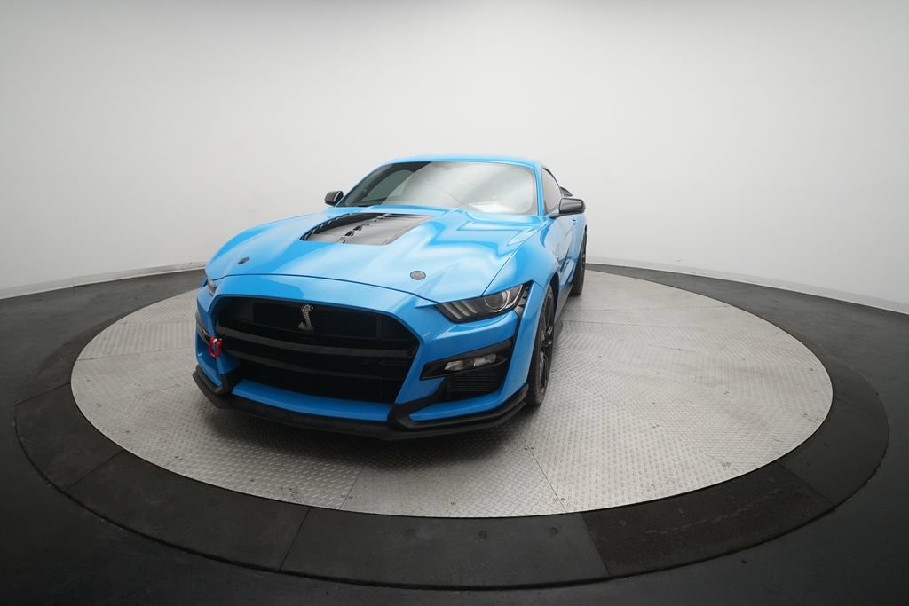 Used 2022 Ford Mustang Shelby GT500 w/ Technology Package RWD image 12