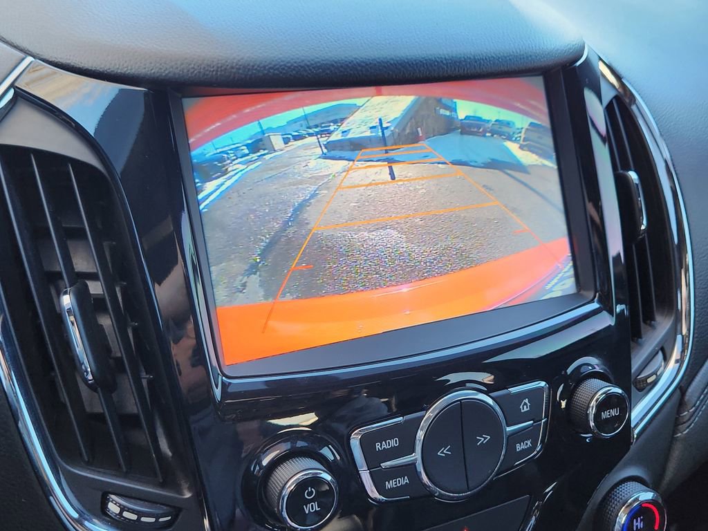 Used 2016 Chevrolet Cruze Premier image 8