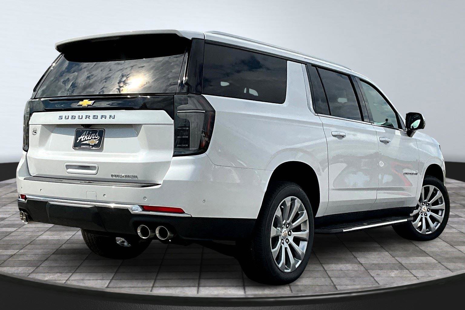 New 2025 Chevrolet Suburban Premier image 21
