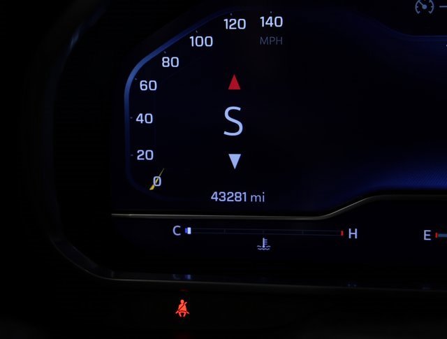 Used 2023 Chevrolet Tahoe Premier image 11