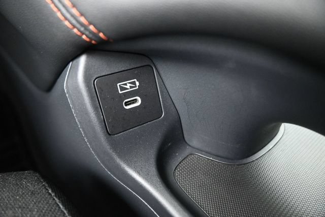 Certified 2025 Honda HR-V Sport image 9