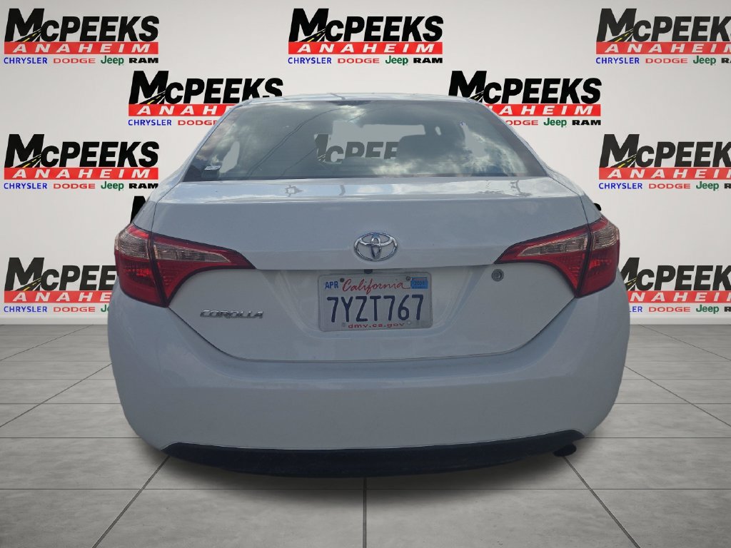 Used 2017 Toyota Corolla L w/ Carpet Mat Package (TMS) FWD image 4