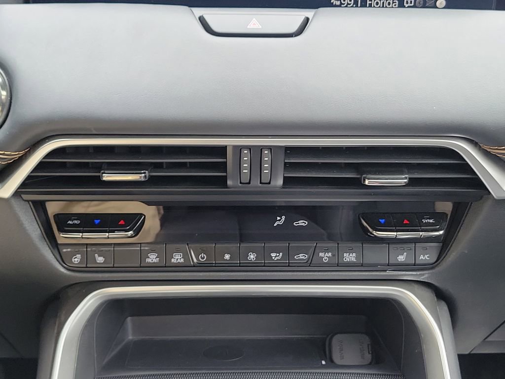 Certified 2024 MAZDA CX-90 3.3 Turbo S w/ Premium Package image 36